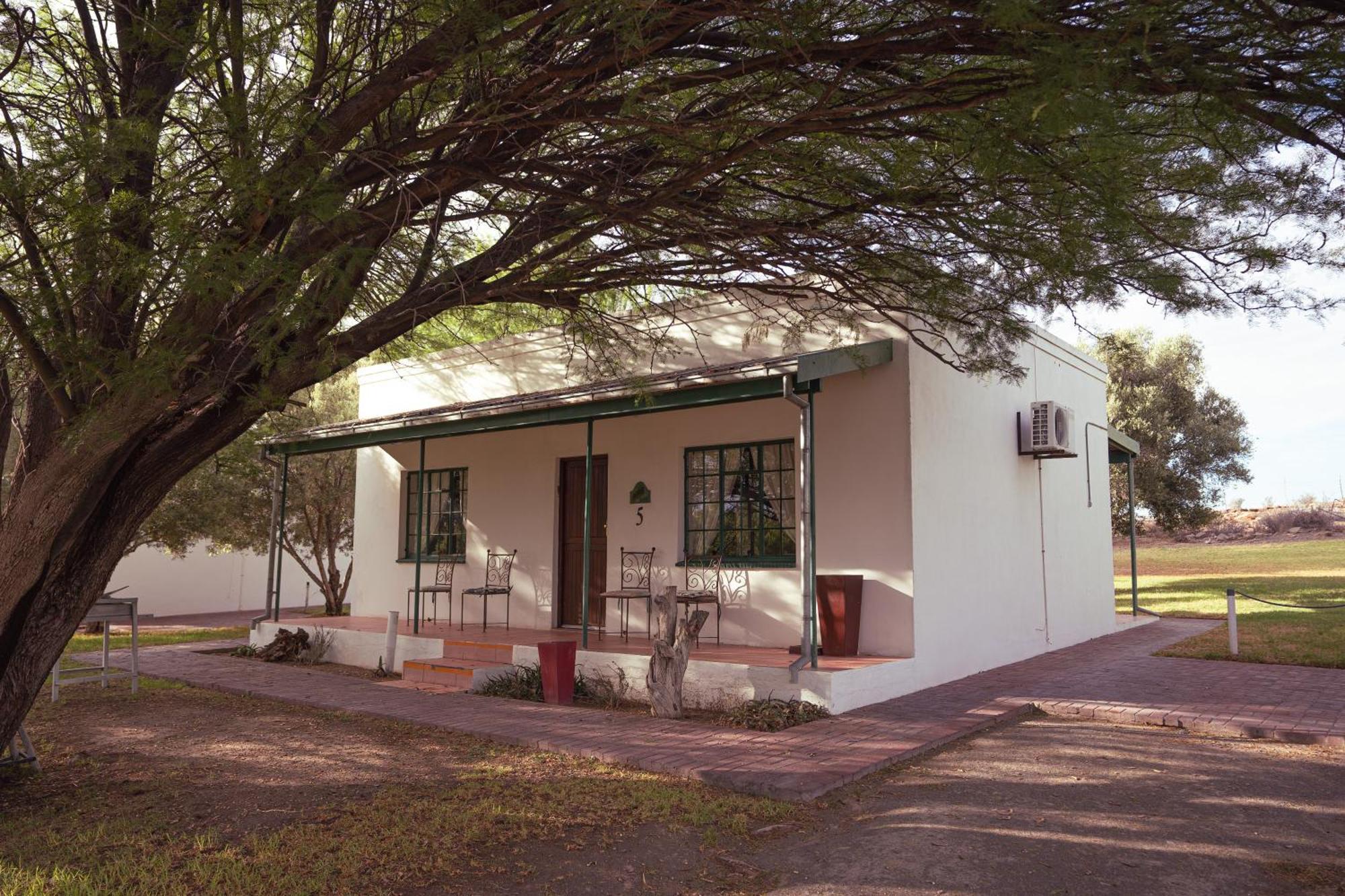 Villa Olive Grove Guest Farm Beaufort West Exterior foto