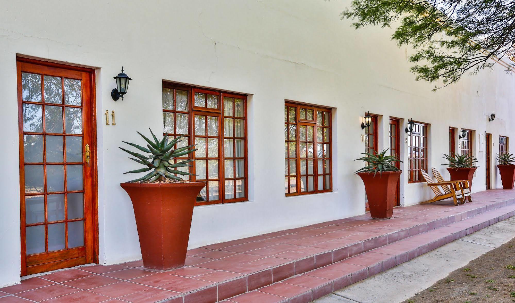 Villa Olive Grove Guest Farm Beaufort West Exterior foto